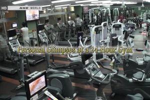 NHK world 纪实72小时 充满汗水和泪水的24小时健身房 [英语无字]